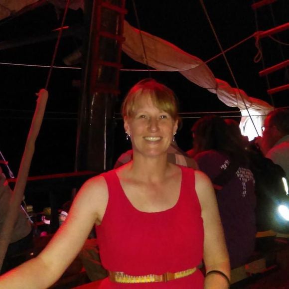 Meet your Posher, Kate - Picture 1 of 1